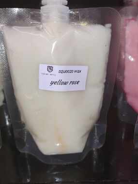 Squeeze Yellow Rose Squeeze Candle Refill - Cream
